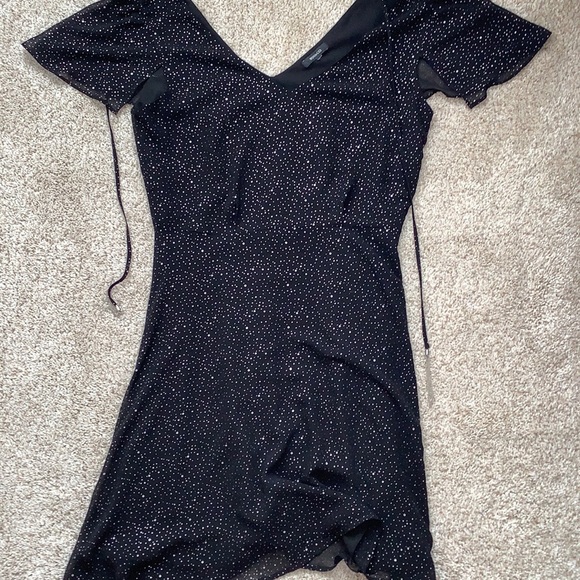 💥💥💥 SOLD 💥💥💥 RW&CO. Dress - Picture 2 of 2